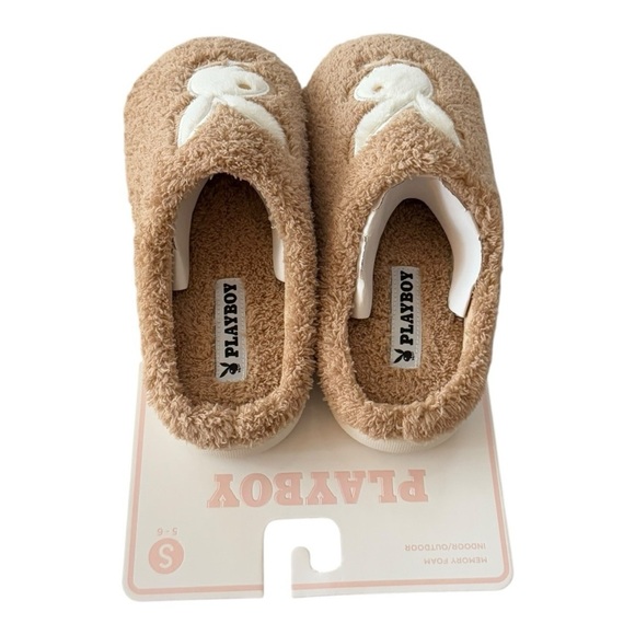 PLAYBOY Slip On Playboy Bunny Head Slippers Tan Size S NEW - Picture 2 of 5